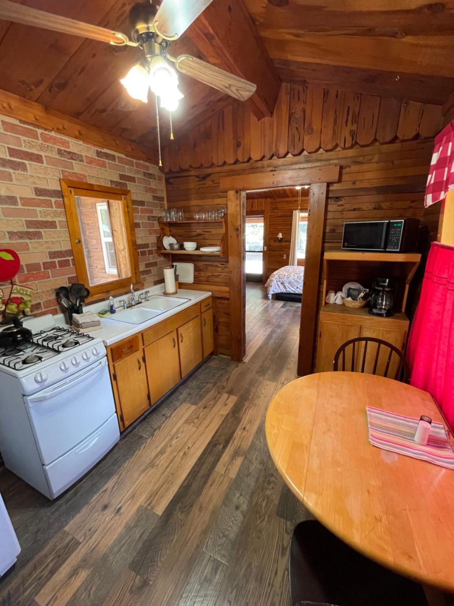 Sierra Sky Lodge Sloat Bagian luar foto
