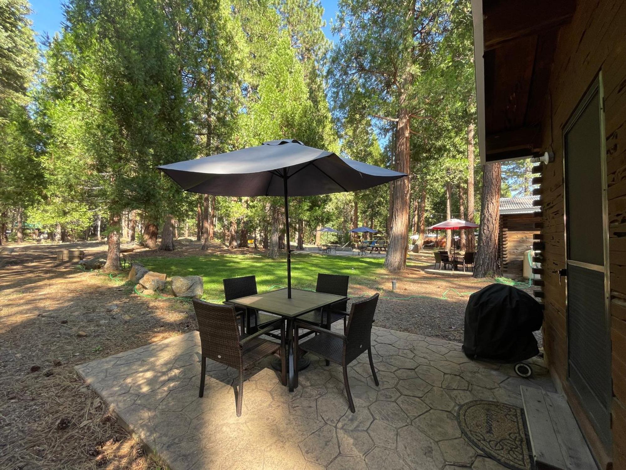Sierra Sky Lodge Sloat Bagian luar foto
