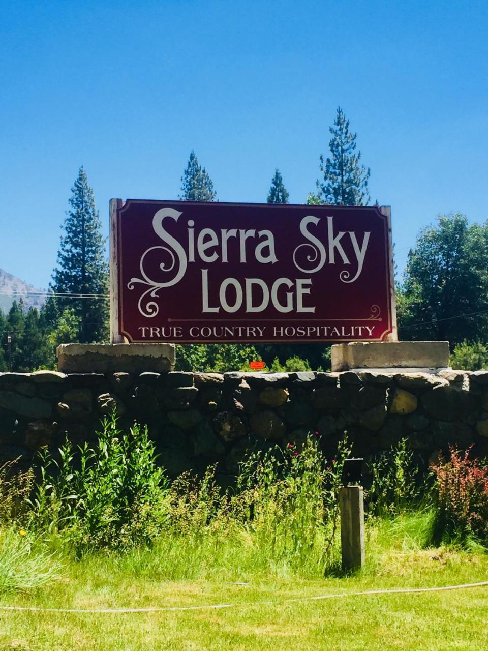 Sierra Sky Lodge Sloat Bagian luar foto